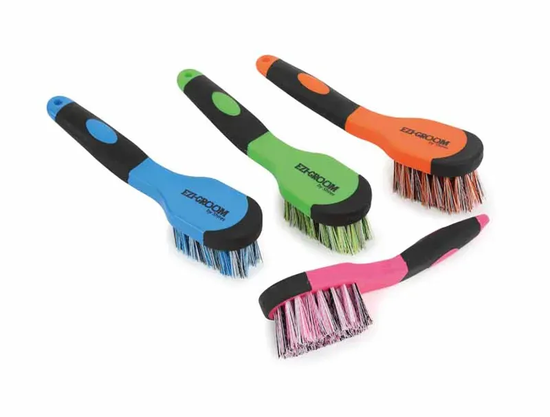 EZI-GROOM Grip Bucket Brush in Forest -2
