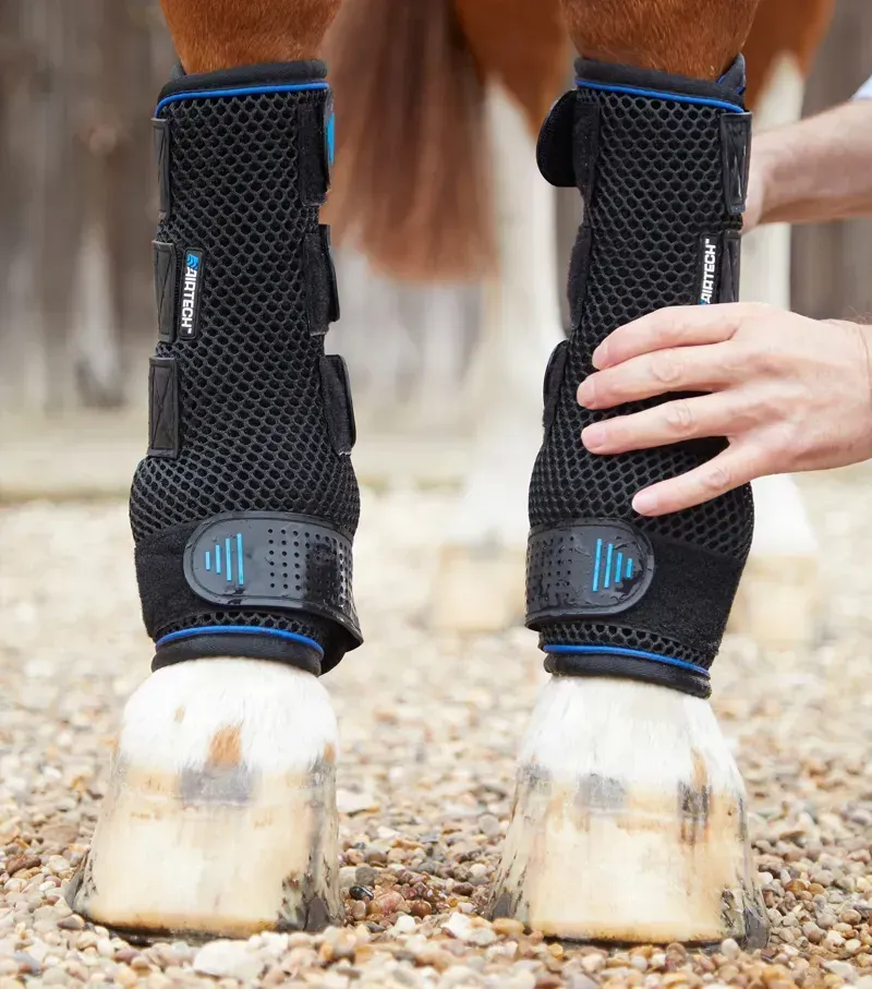 Cold Water Compression Boots Black / L-2