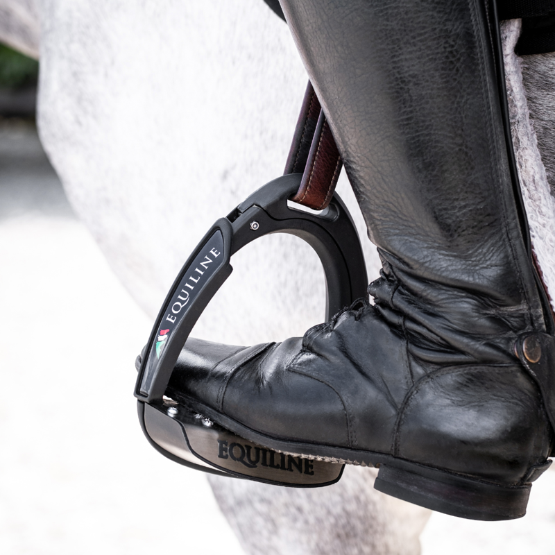 Equiline X-Cel Breakaway Jump Stirrup Attachments - Logo-1