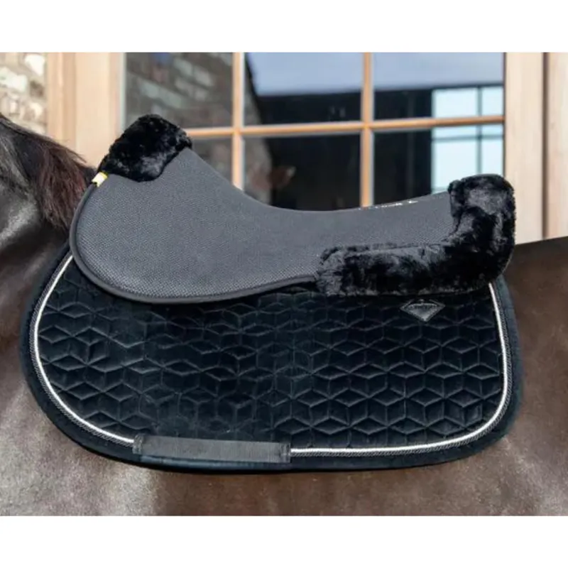 Kentucky Anatomic Sheepskin Half Pad Black