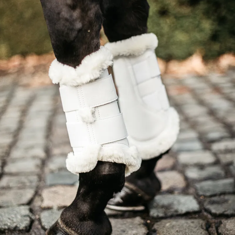 Kentucky Brushing Boots Air White