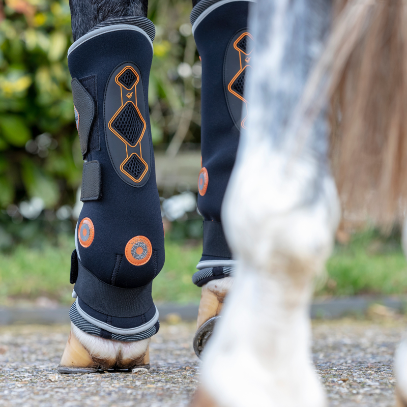 LeMieux Conductive Magno Boots-2