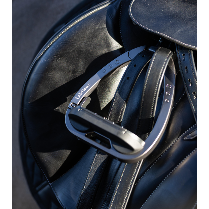 LeMieux Arika Stirrup Leather Black-1