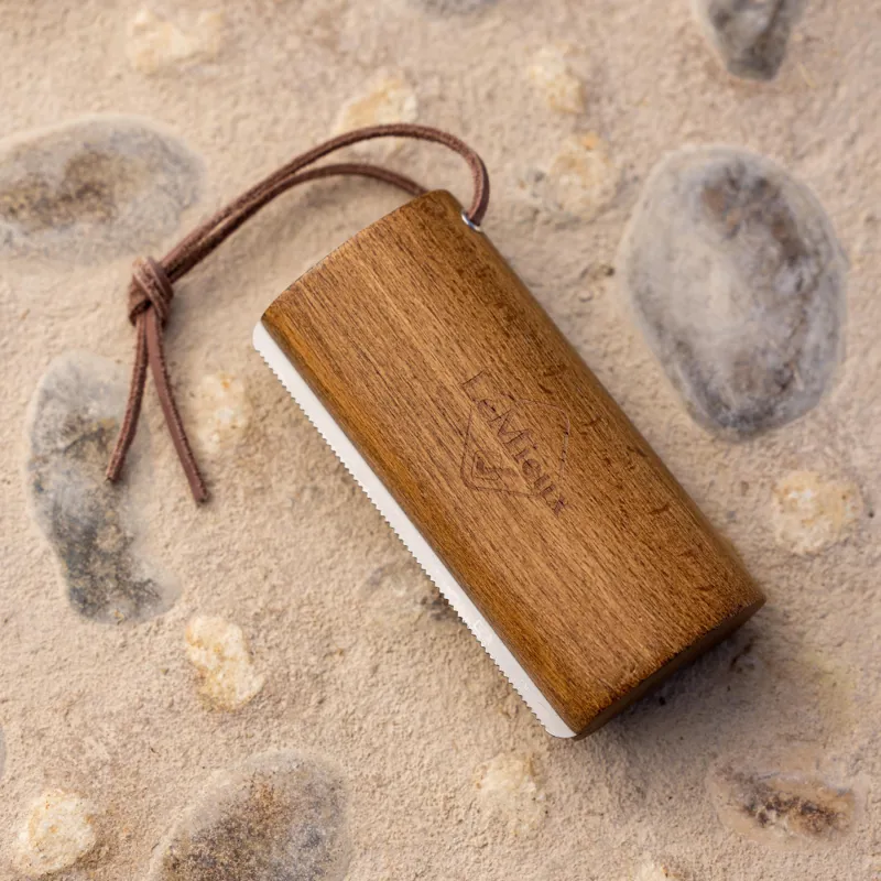 LeMieux Artisan Shedding Comb Brown