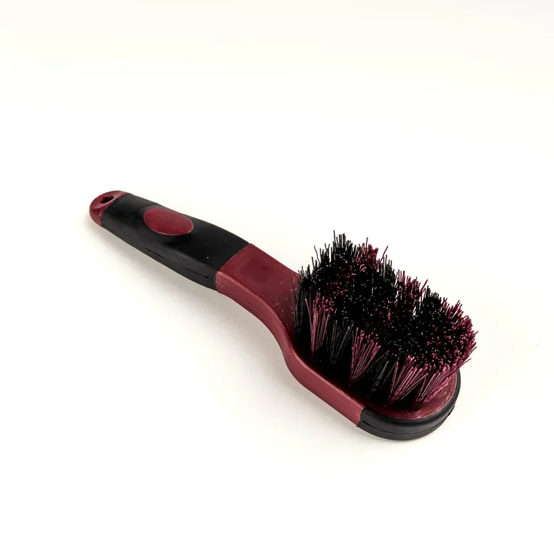 EZI-GROOM Grip Bucket Brush in Burgundy 