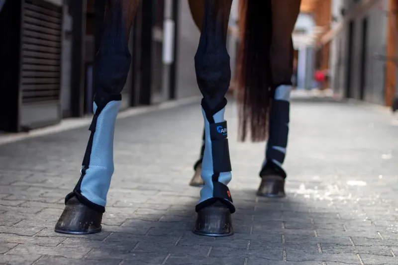 ARMA Fly Boots Black-1