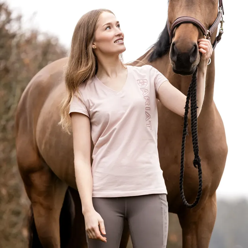 Ariat Women's Vertical Logo V Short Sleeve T-Shirt Sepia Rose
