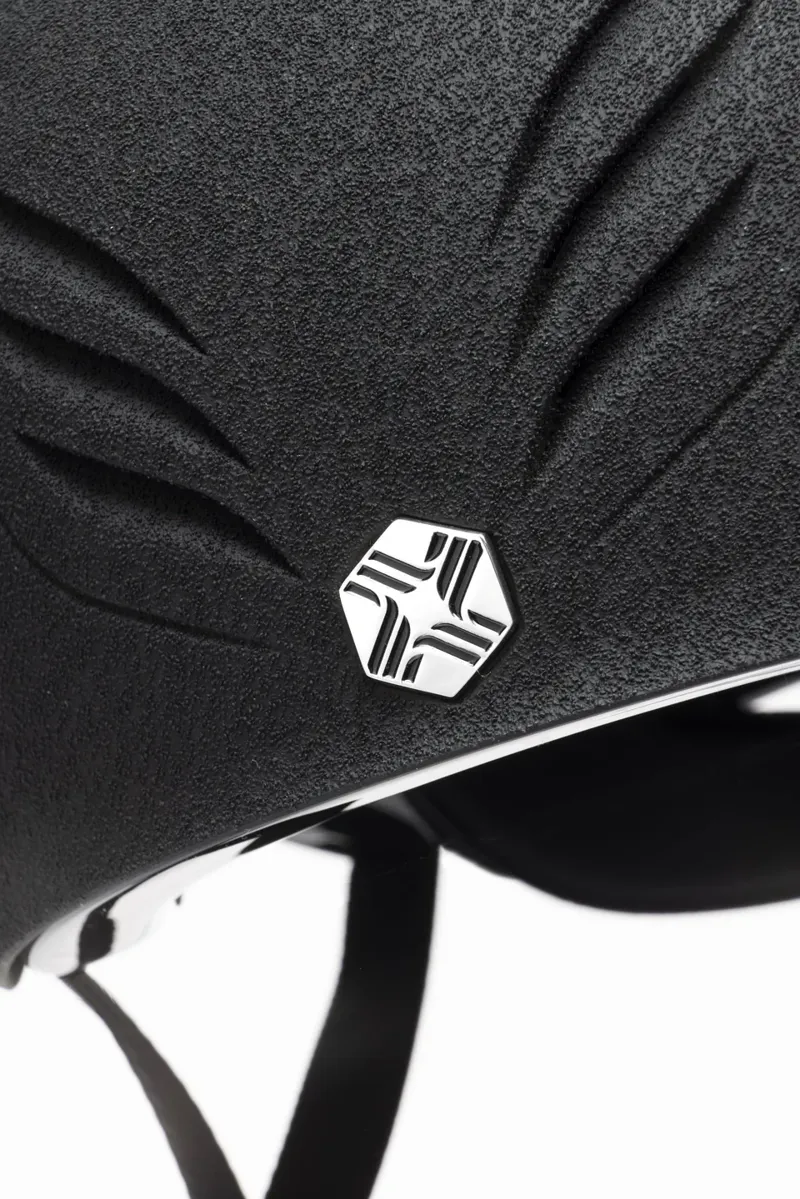 EQX By Charles Owen Black/Silver Phoenix Skull Cap-3