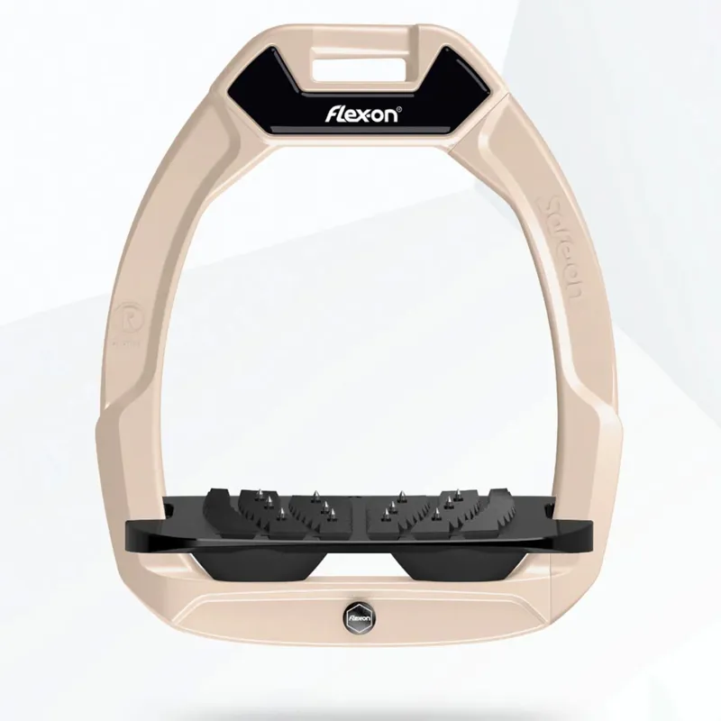 Flex-on Safe-on Stirrups Ultra Grip Inclined Milkshake - Milkshake- Black