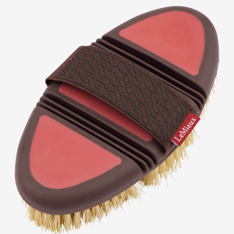 LeMieux Flexi Scrubbing Brush Cranberry-1