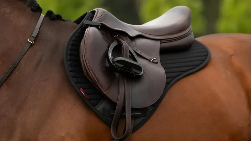 LeMieux Air-Tek Mesh Half Square Black-1