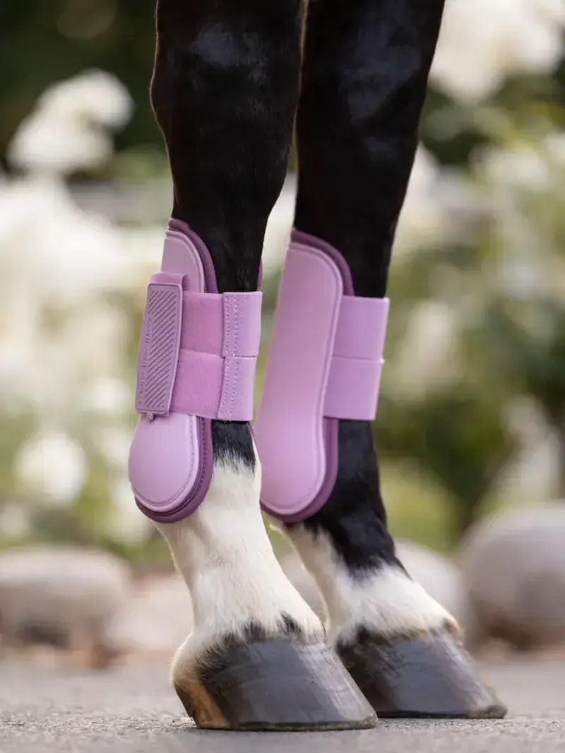LeMieux Arika Tendon Boot Fondant-1