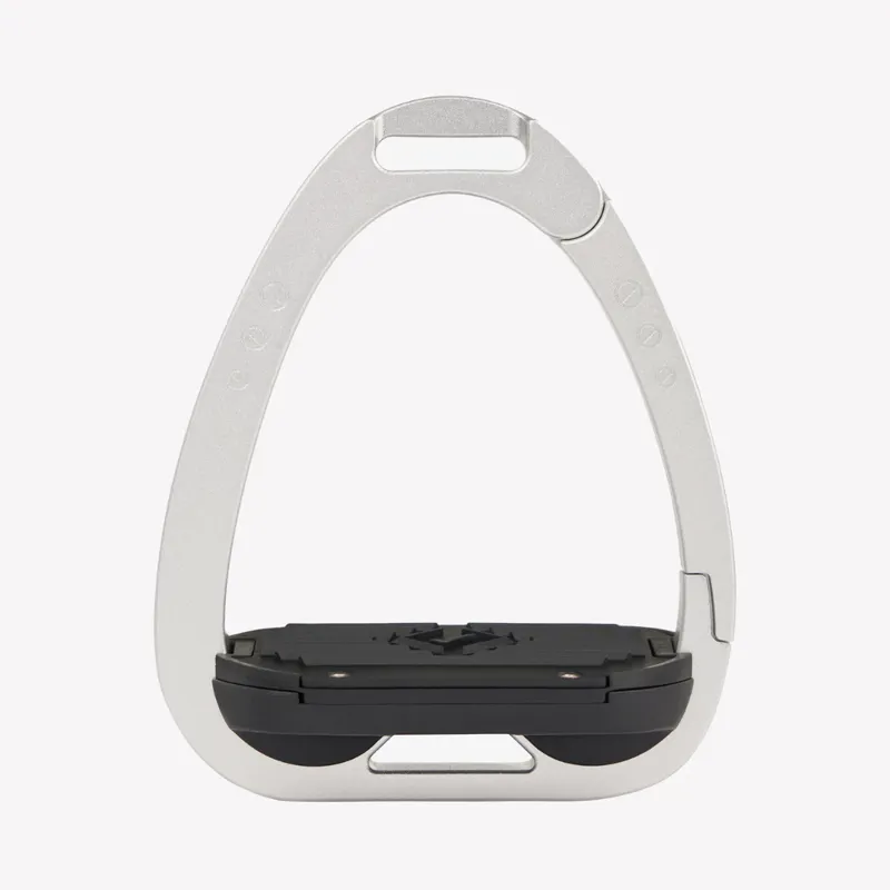 LeMieux Junior Vector Balance Stirrup Aluminium/Black