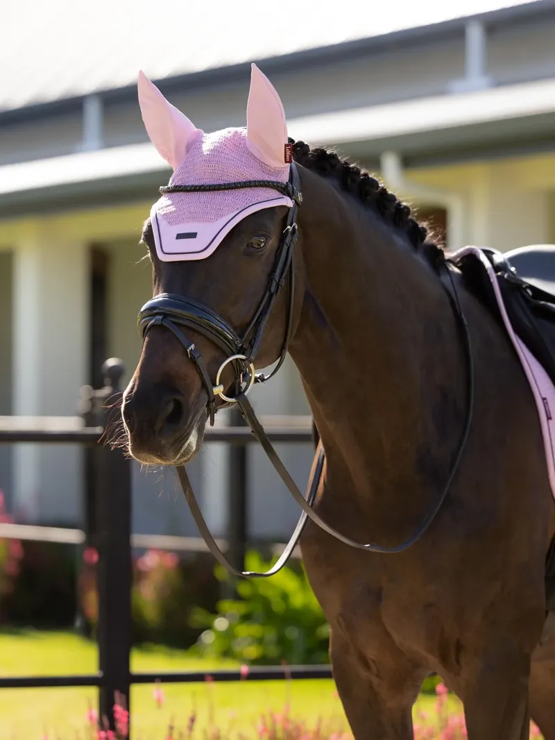 LeMieux Essence Fly Hood Fondant-1